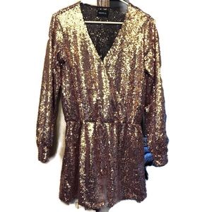 Romper! Lots of gold sequins! Size M.